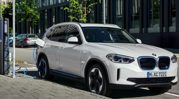 BMW iX3 