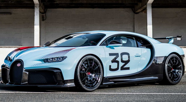 Bugatti Chiron Pur Sport by Sur Mesure Bugatti Chiron Pur Sport by Sur Mesure