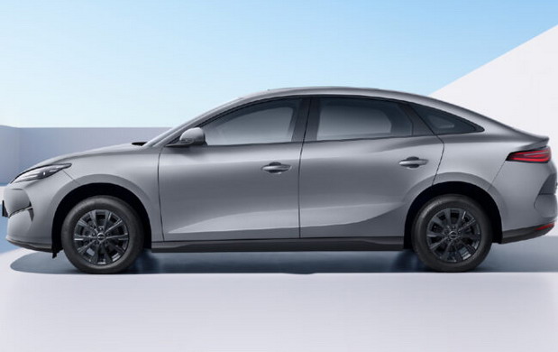 BYD e7 BYD e7