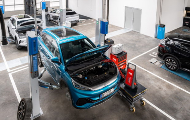 BYD servis