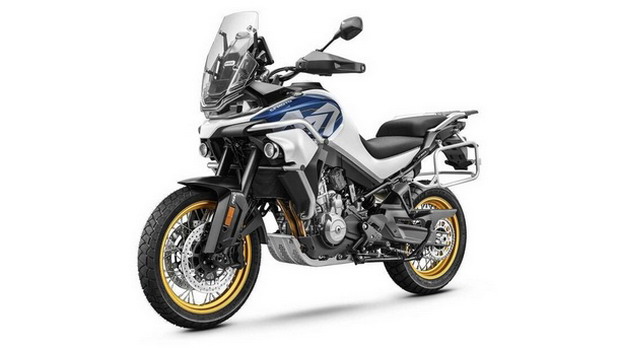 CFMOTO 800 MT Explore Edition 