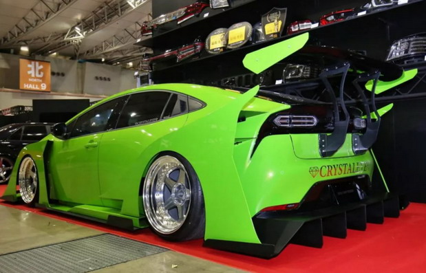 Crystal Eye Toyota Prius