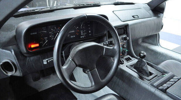 DeLorean DMC-12 DeLorean DMC-12