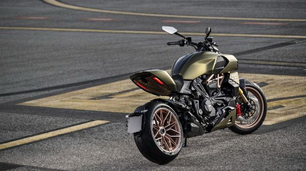 Ducati Diavel 1260 Lamborghini
