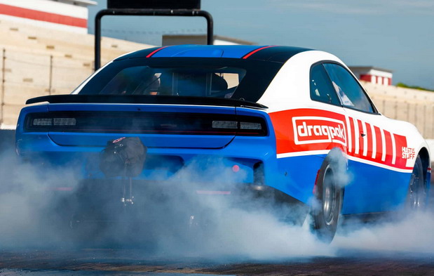 Dodge Charger Hustle Stuff Drag Pak