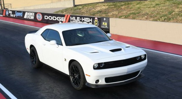 Dodge Challenger R/T Scat Pack 1320 Dodge Challenger R/T Scat Pack 1320