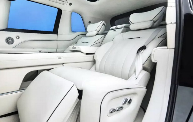 Dreame Auto SUV