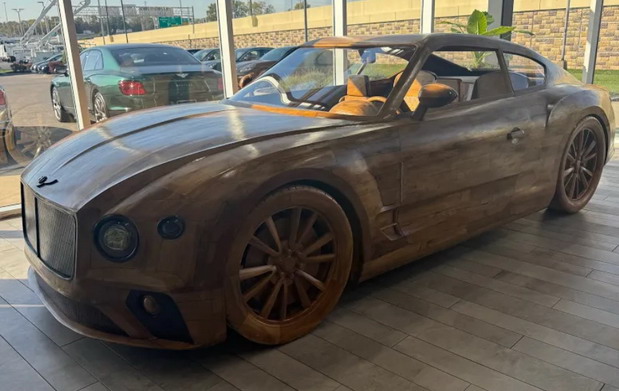 Drveni Bentley Continental GT Drveni Bentley Continental GT