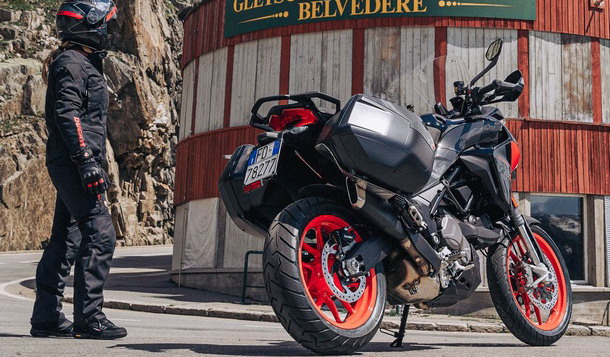 Ducati Multistrada V2 S Ducati Multistrada V2 S