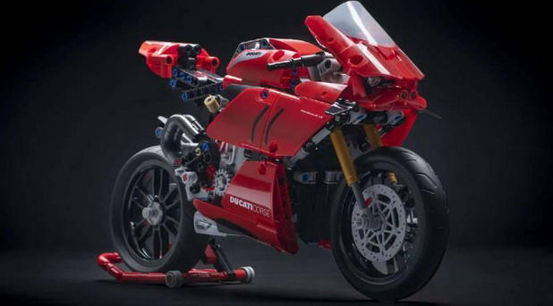 Ducati Panigale V4 R Ducati Panigale V4 R