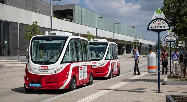 autonomni autobus