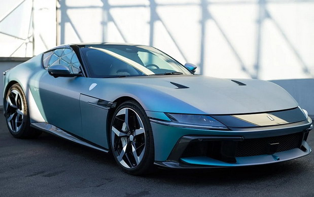 Ferrari 12Cilindri Tailor Made