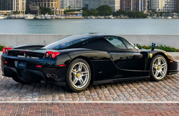 Ferrari Enzo