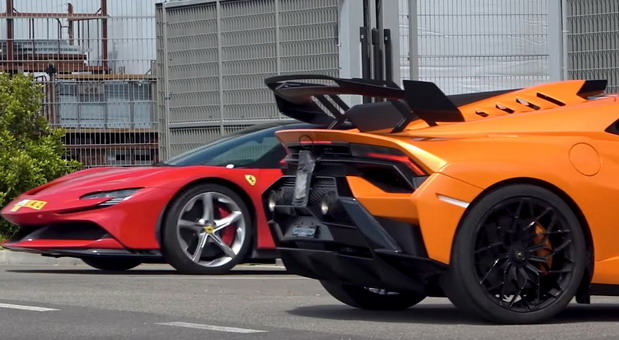 Ferrari SF90 Stradale u Lamborghini fabrici Ferrari SF90 Stradale u Lamborghini fabrici