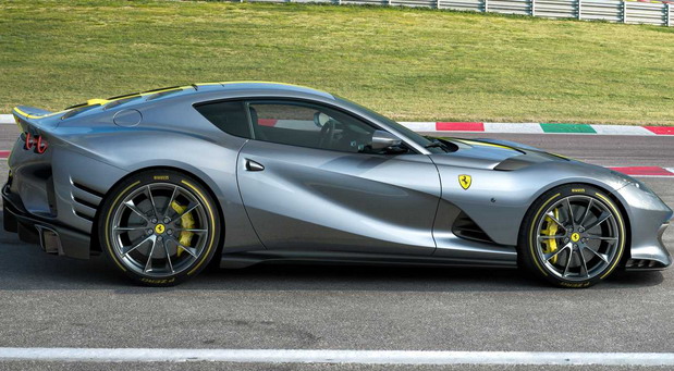 Ferrari 812 Versione Speciale