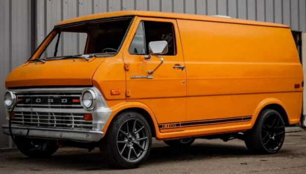 Ford E-100 Ford E-100