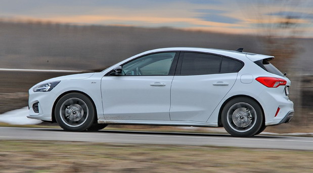 Ford Focus 1.0 Ecoboost ST Line Ford Focus 1.0 Ecoboost ST Line