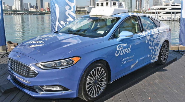 Autonomni Ford