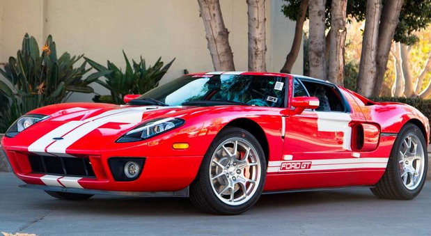 Ford GT