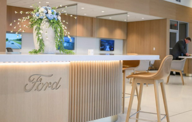 Ford salon Ford salon