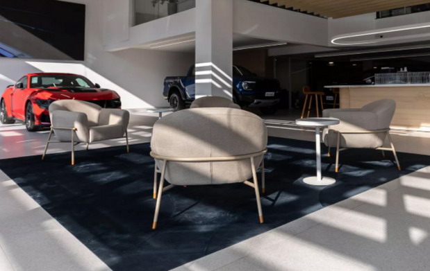 Ford salon Ford salon