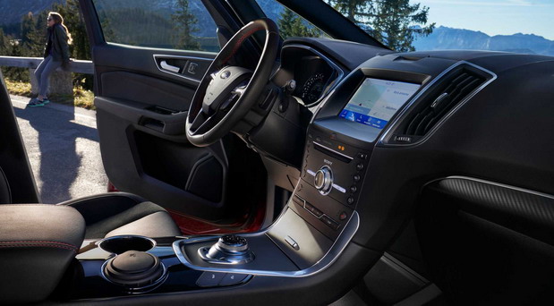 Ford S-Max Hybrid