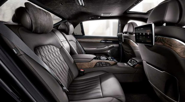 Genesis G90 Genesis G90