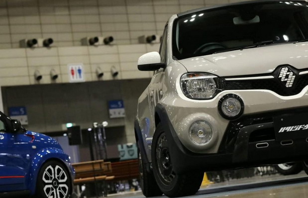 Hatano Twingo