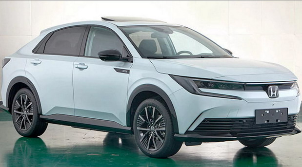 Honda e:NP2 