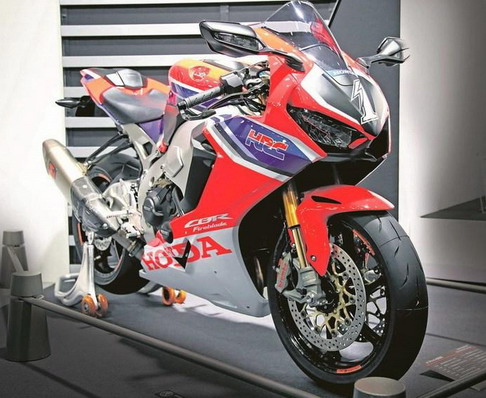 Honda Fireblade SP Custom Concept Honda Fireblade SP Custom Concept