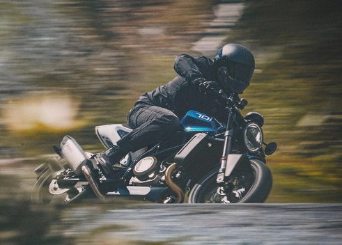 Husqvarna 701 Husqvarna 701