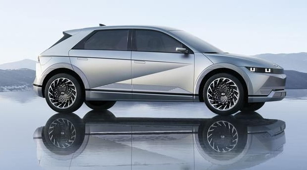 Hyundai Ioniq 5 Hyundai Ioniq 5