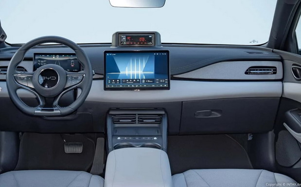 BYD Seal 6 DM-i Touring BYD Seal 6 DM-i Touring