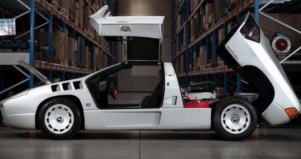Isdera Imperator 108i Isdera Imperator 108i