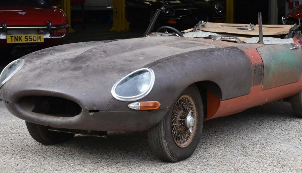 Jaguar E-Type 