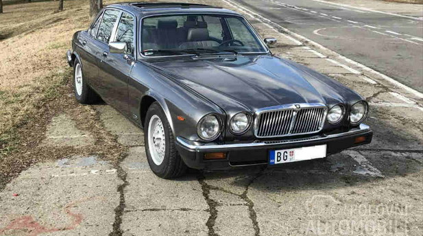 Jaguar XJ6