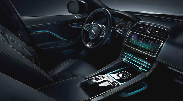 Jaguar F-Pace 300 Sport Jaguar F-Pace 300 Sport