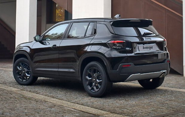 Jeep Avenger Black Edition