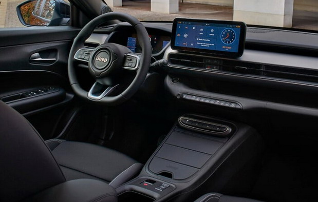 Jeep Avenger Black Edition