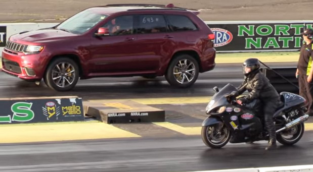 Jeep Grand Cherokeee Trackhawk vs Suzuki Hayabusa