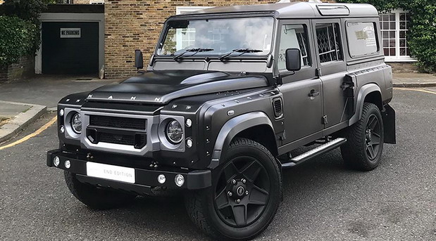 Defender 2.2 TDCI 110 Station Wagon The End Edition Defender 2.2 TDCI 110 Station Wagon The End Edition