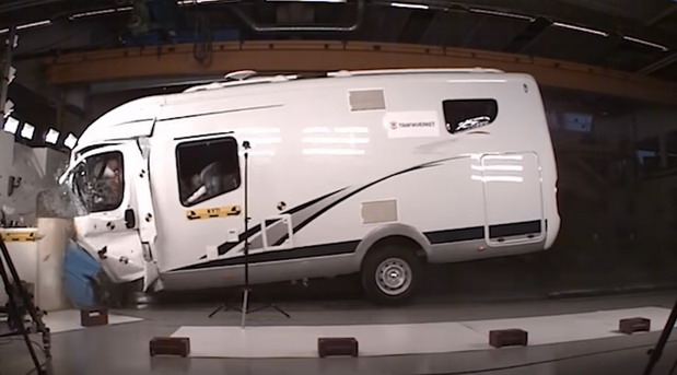 camper crash test