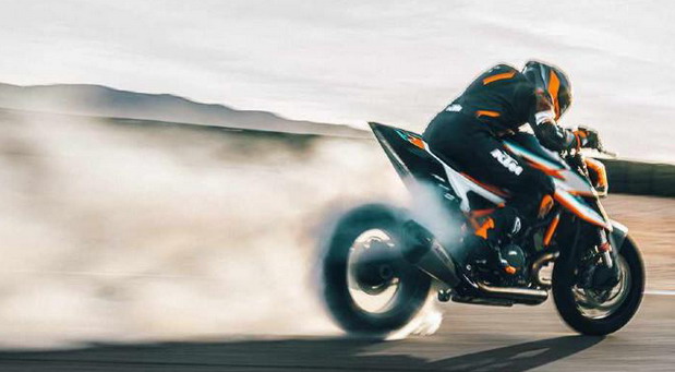 KTM 1290 Super Duke RR KTM 1290 Super Duke RR
