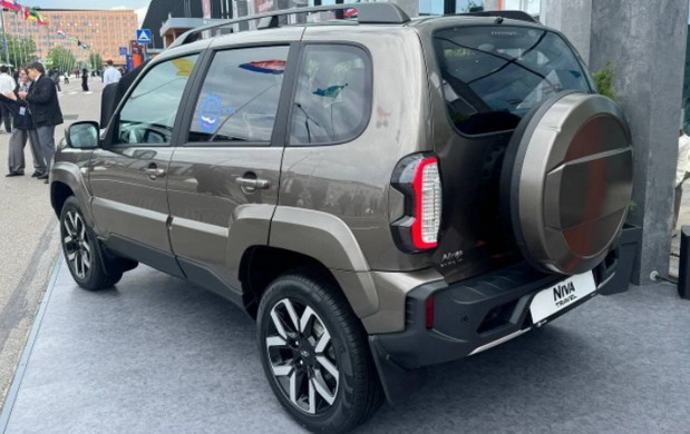 Lada Niva Travel Lada Niva Travel