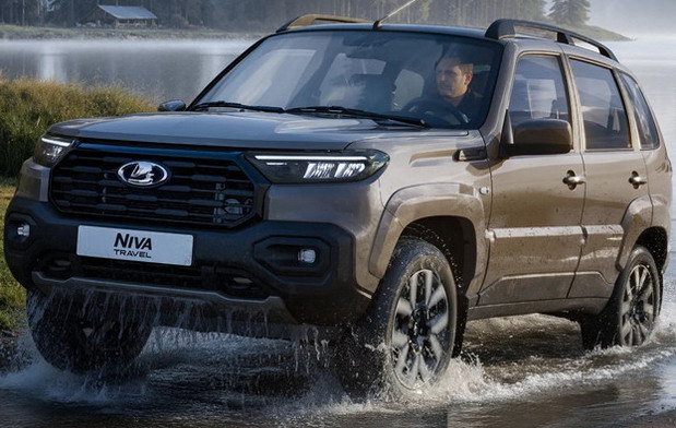 Lada Niva Travel