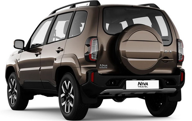 Lada Niva Travel