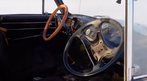 Lada volani