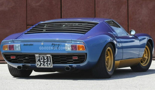Lamborghini Miura P400 SV