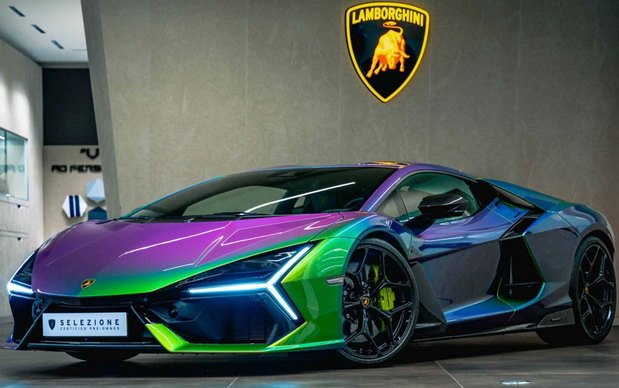 Lamborghini Revuelto Lamborghini Revuelto
