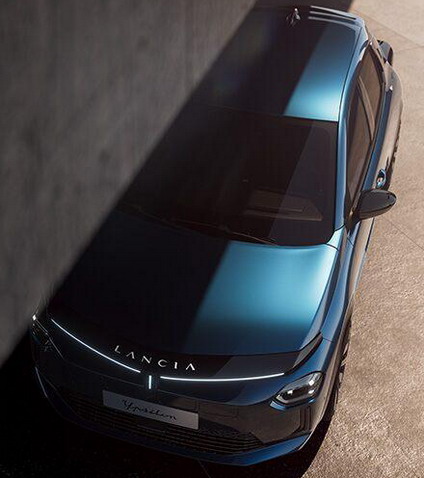 Lancia Ypsilon Lancia Ypsilon